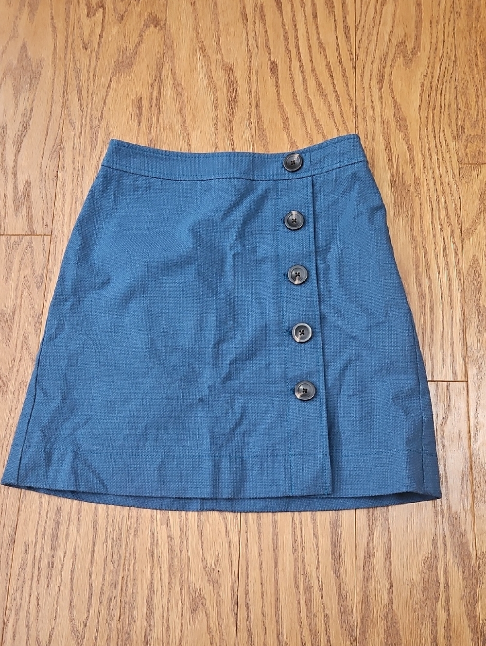 Ann Taylor textured A-line mini skirt with Button Detailing
